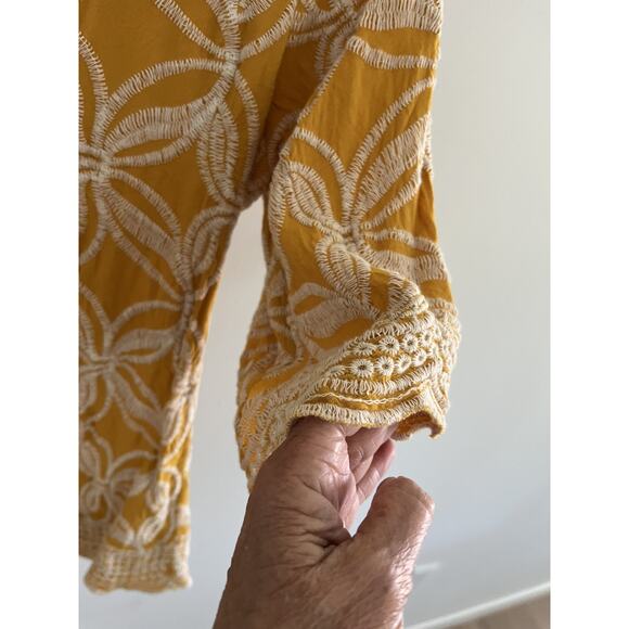 Solitaire Women M Yellow Embroidered Blouse Top Boho Hippie Vtg - Picture 7 of 7